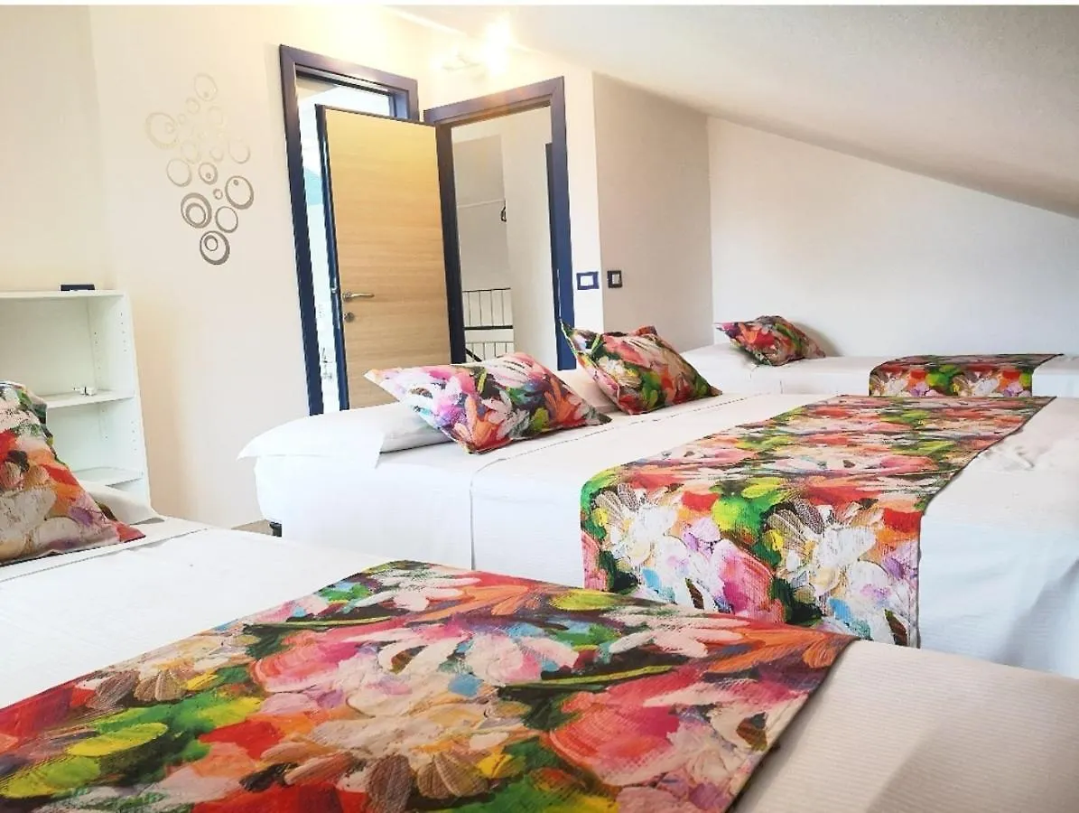 Villa Maria Apartments nel Cuore di Riccione Italia