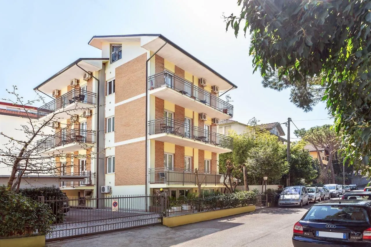 Villa Maria Apartments nel Cuore di Riccione 0*,